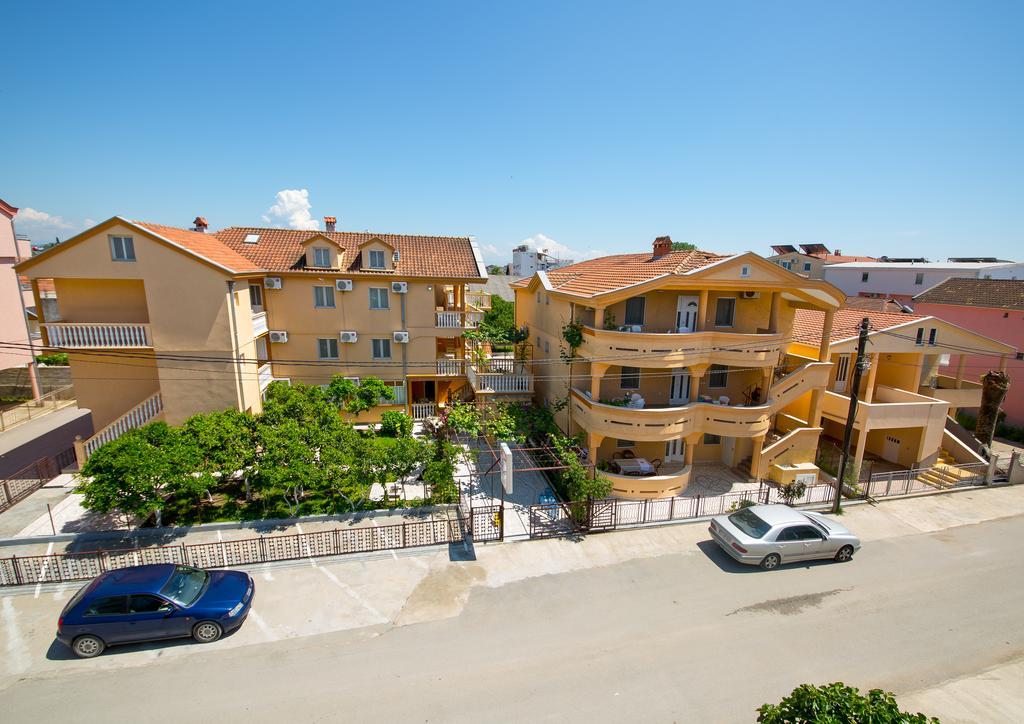 Apartments Dalila Ulcinj Exterior foto