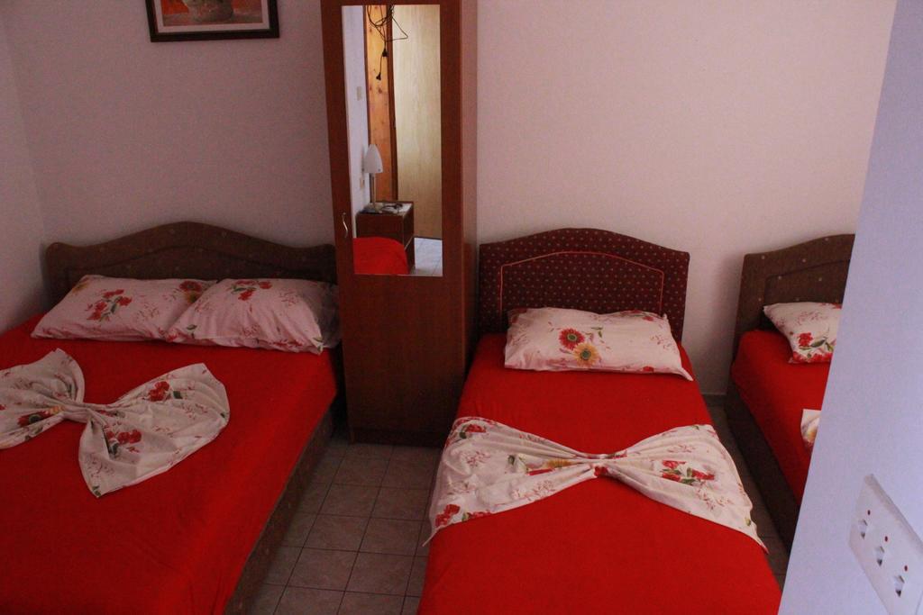 Apartments Dalila Ulcinj Exterior foto