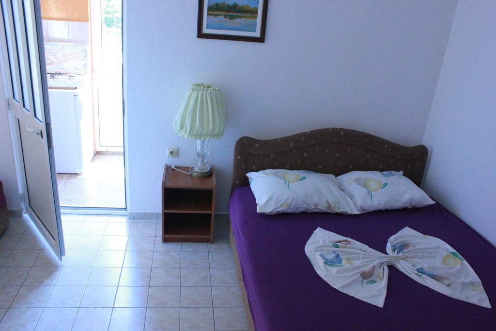 Apartments Dalila Ulcinj Exterior foto
